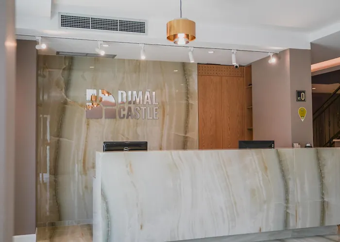 Dimal Castle ホテル Poshnje