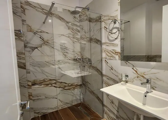 Dimal Castle Poshnje