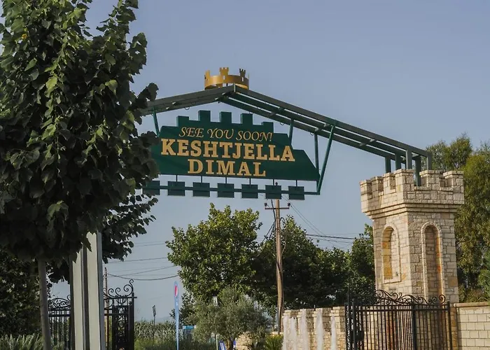Dimal Castle Hotel