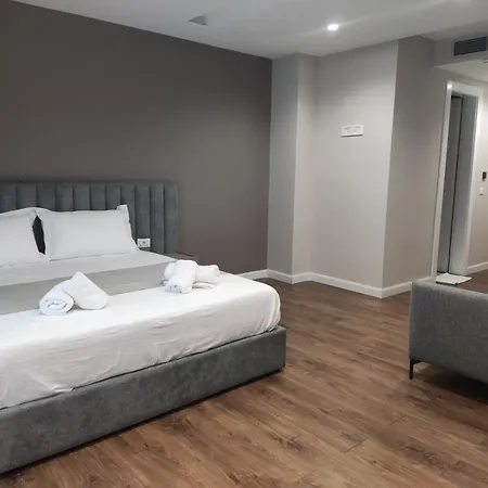 Dimal Castle Hotel Poshnje